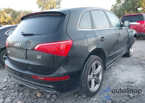 2010 Audi Q5 3.2 Premium from USA, damaged, VIN WA1WKAFP4AA085834